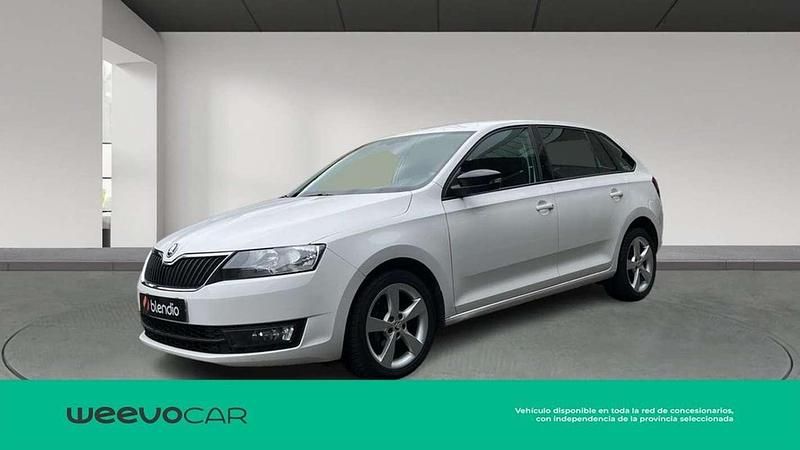 Usado Skoda Rapid Ambition 90 CV (66 kW) 2017 Blanco Utilitario