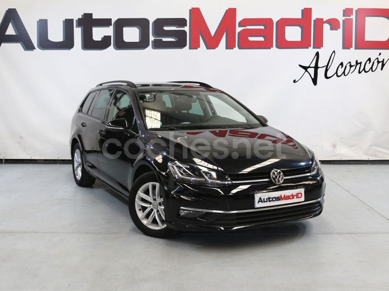 Negro Usado 2018 VW Golf VII Advance Familiar | 15.990 € (Precio justo) - Imagen 1/4