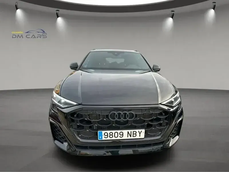 Usado Audi Q8 S-Line 394 HP (289 kW) 2025 Preto SUV