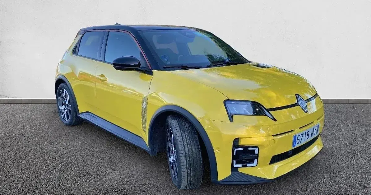 Usado Renault 5 E-Tech Techno 110 kW (150 CV) 2025