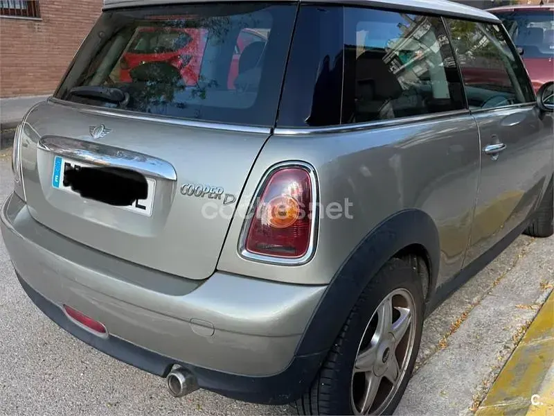 Käytetty Mini Cooper D 110 HP (80 kW) 2008 Harmaa Viistoperä