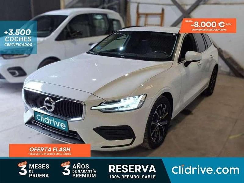 Usado Volvo V60 Momentum 190 CV (139 kW) 2021 Blanco Familiar