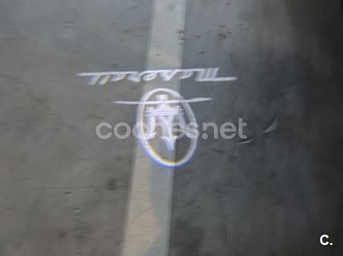 Usado Maserati Levante GT 330 CV (242 kW) 2022 Gris / plata SUV