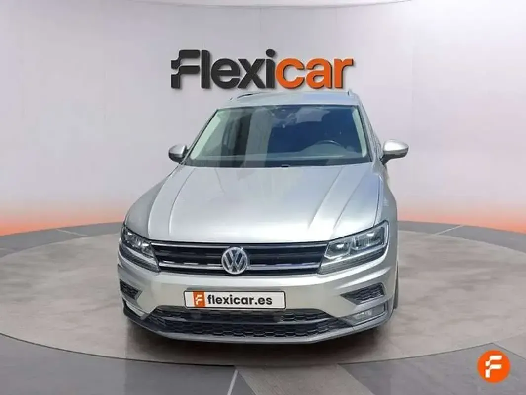 Usado VW Tiguan Advance 150 CV (110 kW) 2020 Gris SUV