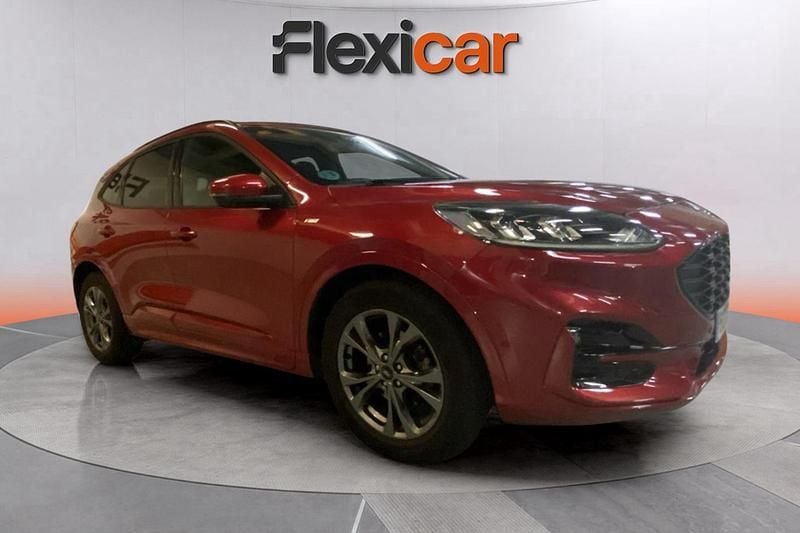 Rojo Usado 2021 Ford Kuga ST-Line SUV | 18.990 € (Precio justo) - Imagen 1/4