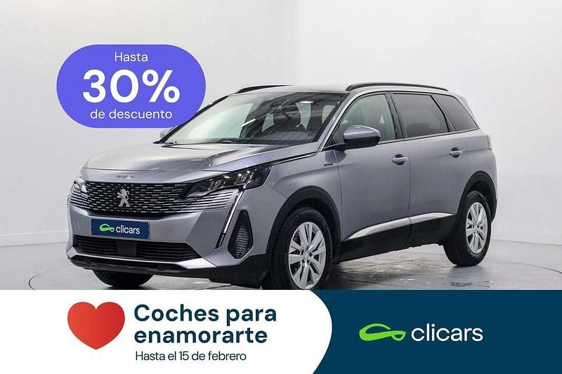 Usado Peugeot 5008 Style 131 CV (96 kW) 2021 Plateado SUV