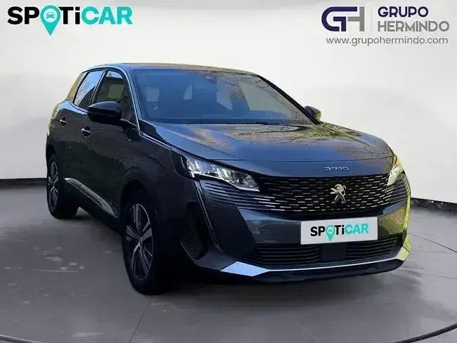 Używany Peugeot 3008 Allure 225 KM (165 kW) 2023 Szary SUV