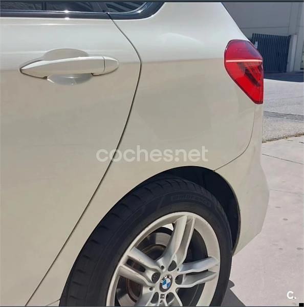Usado BMW 218 150 CV (110 kW) 2016 Blanco Familiar