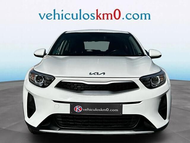 Usado Kia Stonic 84 CV (61 kW) 2023 Blanco SUV