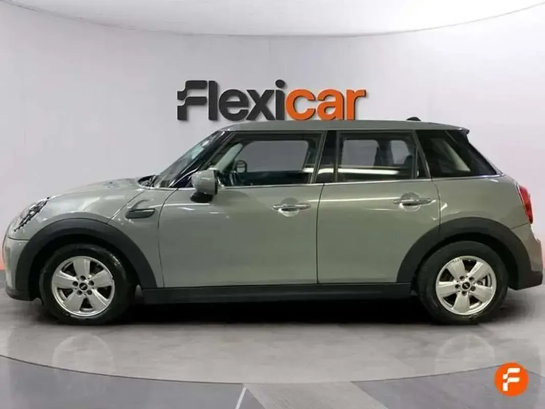 Usado Mini Cooper 136 CV (100 kW) 2022 Gris Utilitario