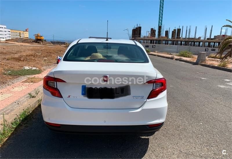 Usado Fiat Tipo Lounge 95 CV (69 kW) 2020 Blanco Berlina