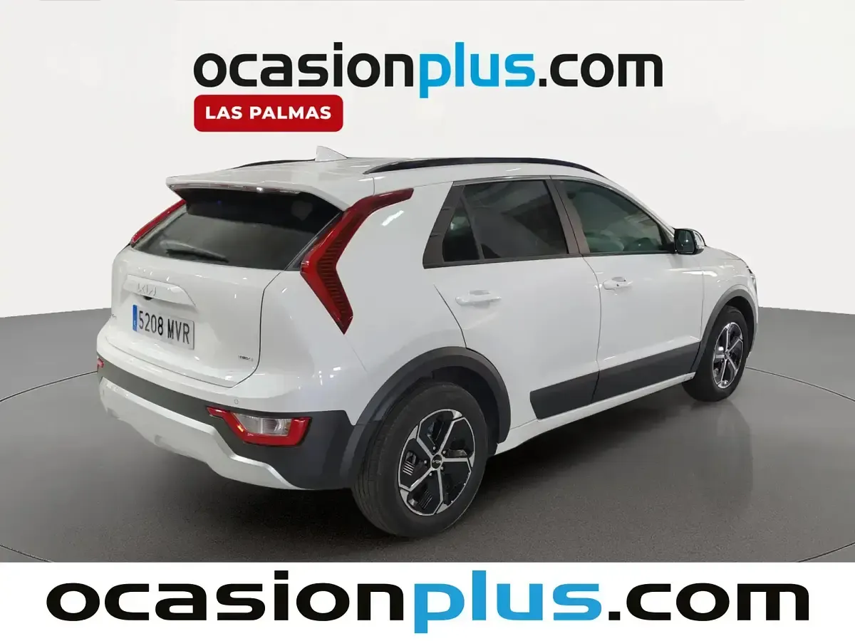 Usado Kia Niro 129 CV (94 kW) 2024 Blanco SUV