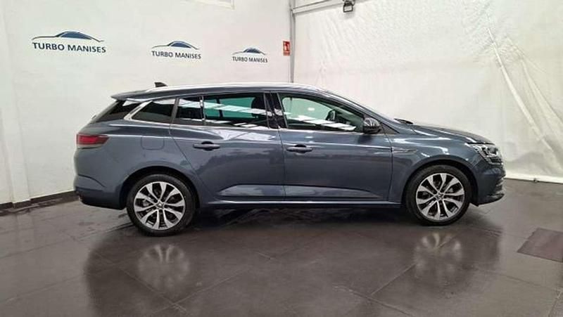 Usado Renault Mégane GrandTour Techno 140 CV (102 kW) 2024 Gris Familiar