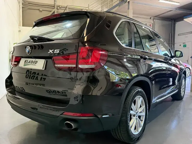 Usado BMW X5 Comfort Edition 258 CV (189 kW) 2015 Negro SUV