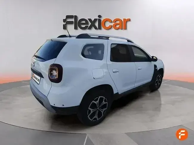 Usado Dacia Duster Comfort 115 CV (84 kW) 2019 Gris SUV