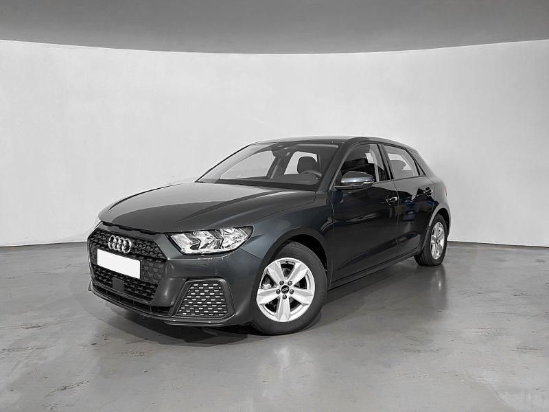 Gris manhattan metalizado Usado 2023 Audi A1 Sportback Utilitario | 16.990 € (Super precio) - Imagen 1/3