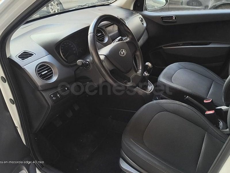 Usado Hyundai i10 66 CV (48 kW) 2019 Blanco Utilitario