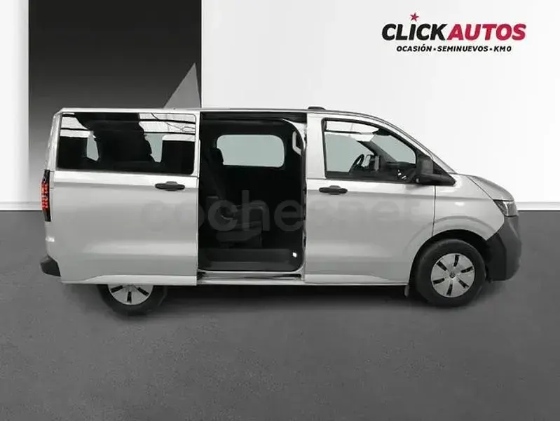 Usado VW Caravelle 110 CV (80 kW) 2025 Gris / plata Van