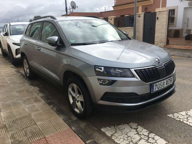 Gris Usado 2018 Skoda Karoq Ambition SUV | 13.990 € (Precio justo) - Imagen 1/4