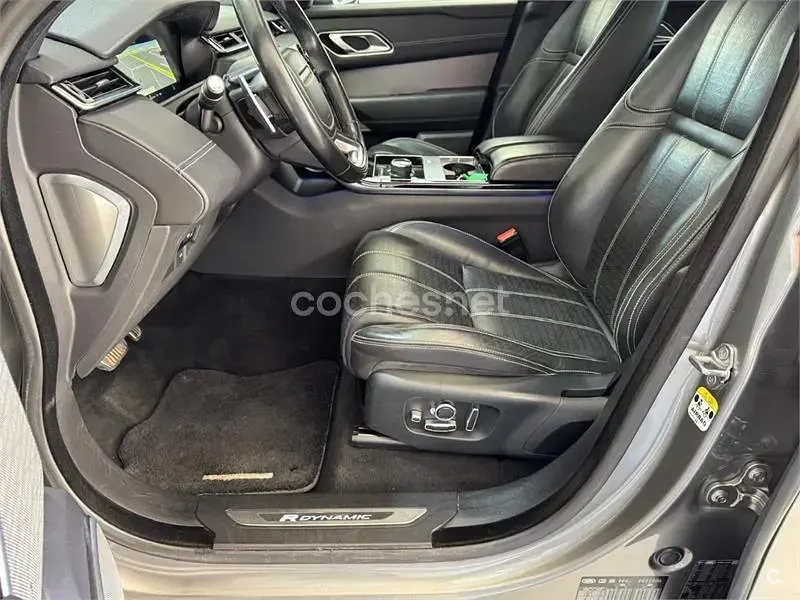 Usado Land Rover Range Rover Velar R-Dynamic 300 CV (220 kW) 2018 Gris / plata SUV