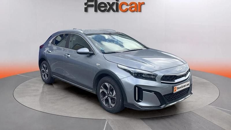 Usado Kia XCeed 160 HP (117 kW) 2023 Cinzento SUV