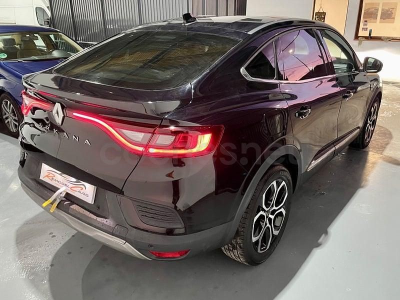 Usado Renault Arkana Zen 140 CV (102 kW) 2022 Negro SUV