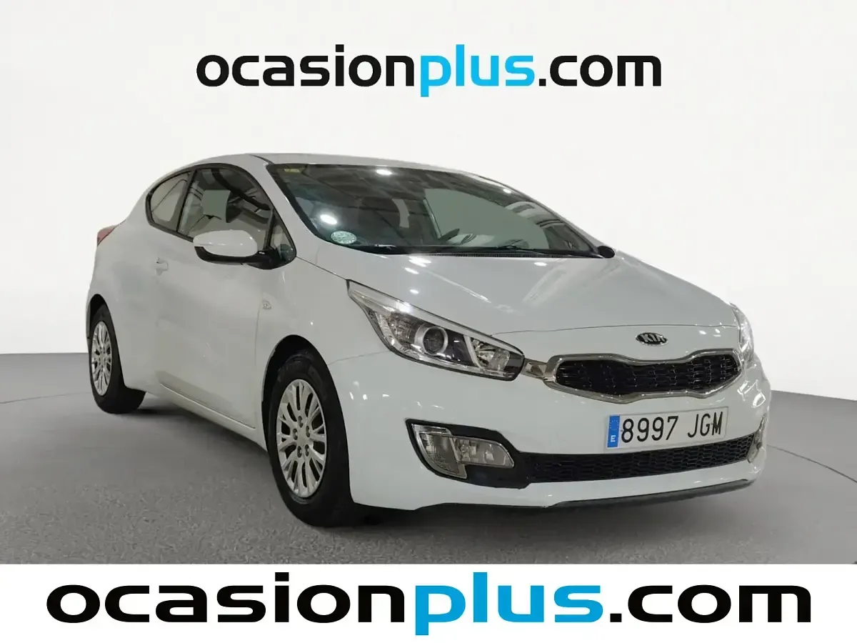 Usado Kia Ceed 100 CV (73 kW) 2015 Blanco Utilitario