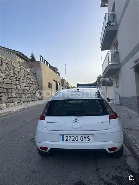 Usado Citroën C4 90 CV (66 kW) 2010 Blanco Berlina