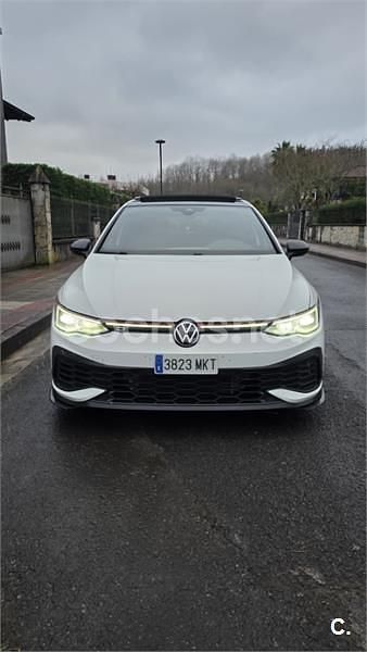 Usado VW Golf VIII GTI Clubsport 301 CV (221 kW) 2021 Blanco Berlina