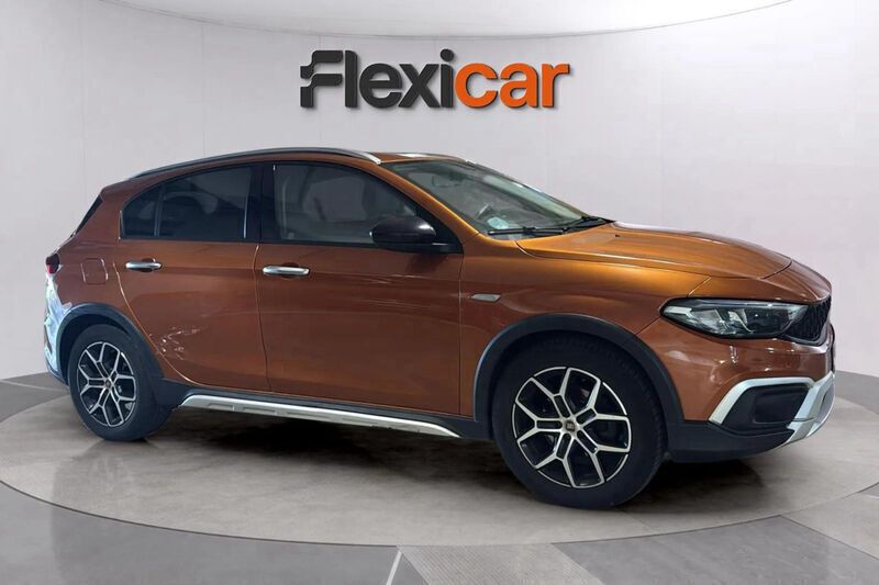 Naranja Usado 2021 Fiat Tipo Familiar | 11.390 € (Precio justo) - Imagen 1/4