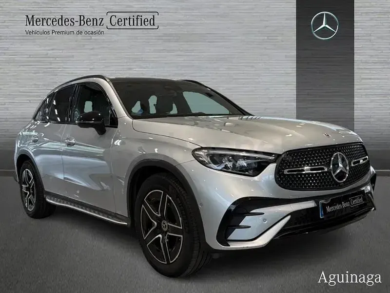 Usado Mercedes GLC220 197 CV (144 kW) 2025 Gris / plata SUV