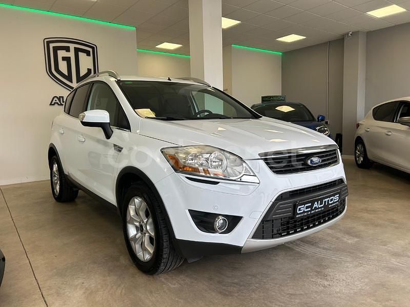 Usado Ford Kuga Titanium 140 CV (102 kW) 2010 Blanco SUV