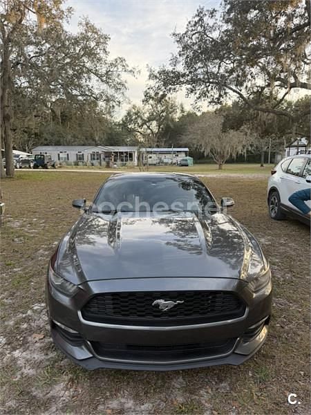 Usado Ford Mustang GT 418 CV (307 kW) 2016 Gris / plata Coupe