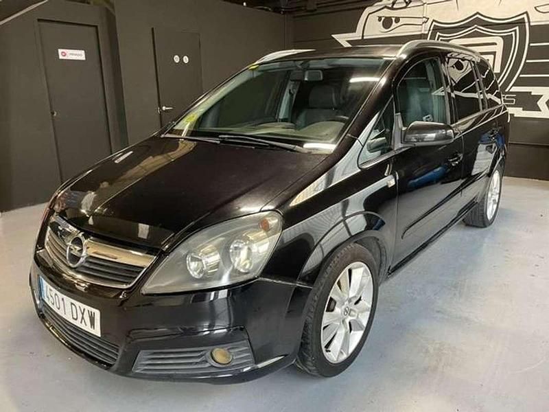 Usado Opel Zafira Enjoy 120 CV (88 kW) 2006 Negro Monovolumen