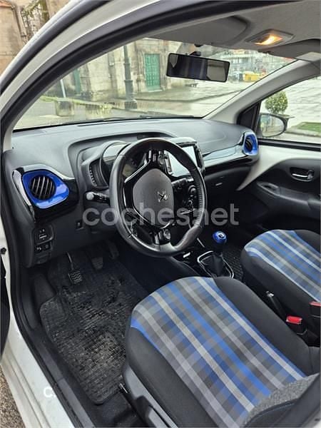 Usado Peugeot 108 Allure 72 CV (52 kW) 2019 Blanco Berlina