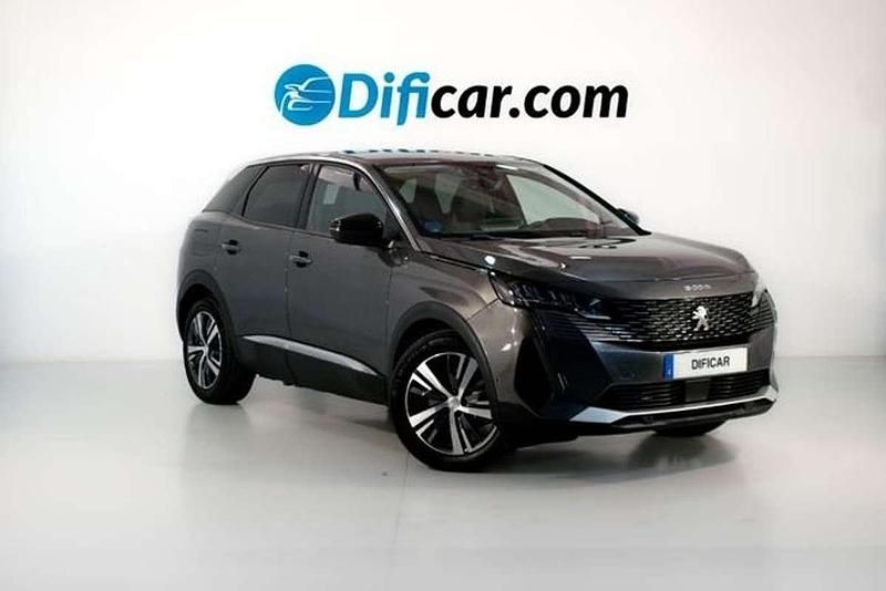 Usado Peugeot 3008 Allure 131 CV (96 kW) 2023 Gris SUV