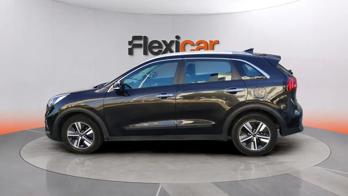 Usado Kia Niro 141 CV (103 kW) 2021 Azul SUV