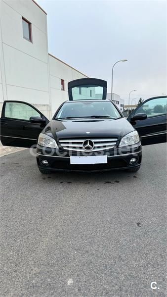Negro Usado 2009 Mercedes CLC220 Utilitario | 7800 € (Precio justo) - Imagen 1/4