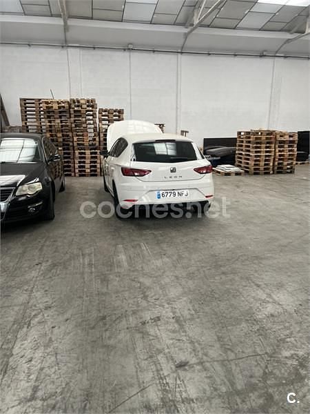 Blanco Usado 2017 Seat Leon Reference Berlina | 10.200 € (Buen precio) - Imagen 1/2