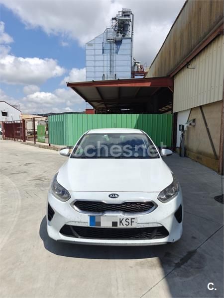 Blanco Usado 2018 Kia Ceed Berlina | 10.200 € (Super precio) - Imagen 1/4