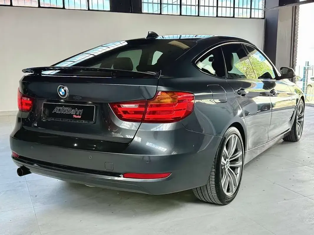 Usado BMW 320 Gran Turismo Shadowline 190 CV (139 kW) 2014 Gris Berlina