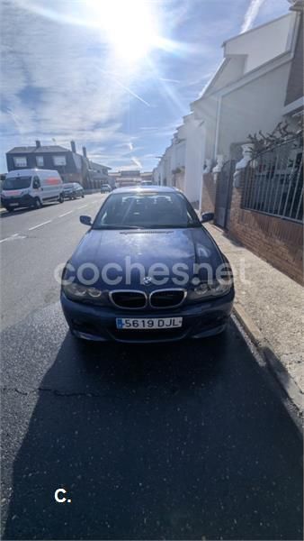 Azul Usado 2005 BMW 318 Coupe | 5100 € (Caro) - Imagen 1/4