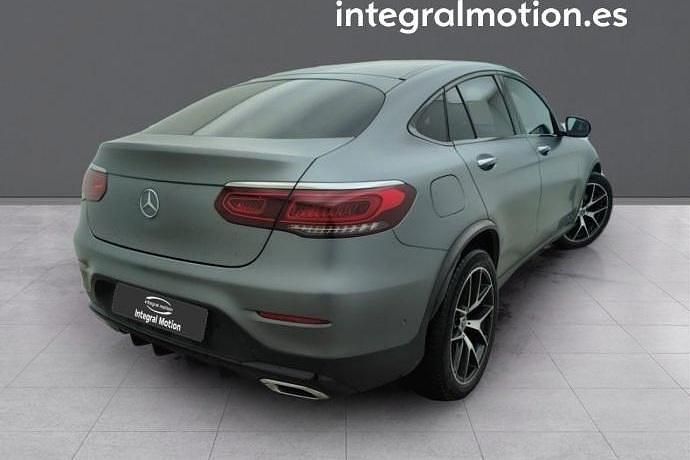 Usado Mercedes GLC300 244 CV (179 kW) 2020