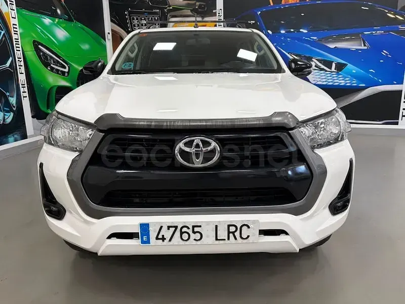 Usado Toyota HiLux 150 CV (110 kW) 2022 Blanco Pickup/Camioneta
