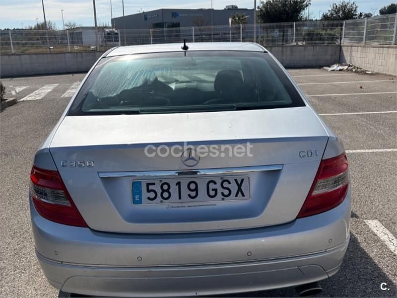 Usado Mercedes C350 Elegance 231 CV (169 kW) 2010 Gris / plata Berlina