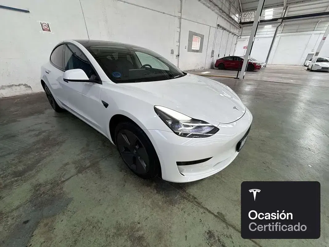 Usado Tesla Model 3 RWD 161 kW (220 CV) 2022 Blanco Berlina