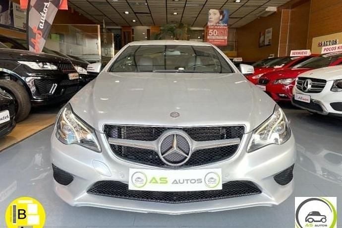 Usado Mercedes E220 163 CV (119 kW) 2013 Coupe
