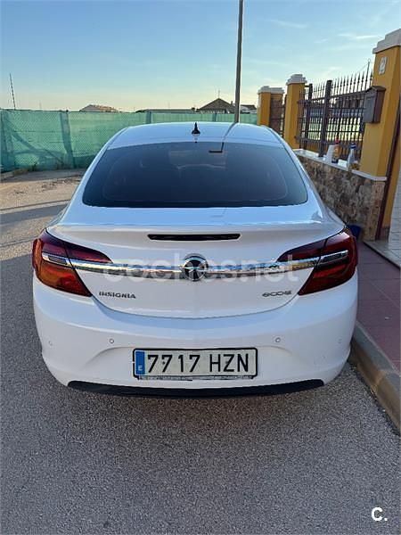 Brugt Opel Insignia Selective 140 HK (102 kW) 2014 Hvid Sedan