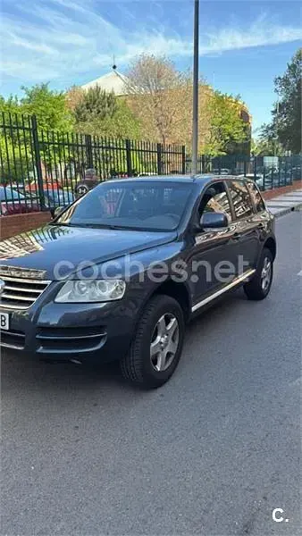Usado VW Touareg R 174 CV (127 kW) 2007 Gris / plata SUV