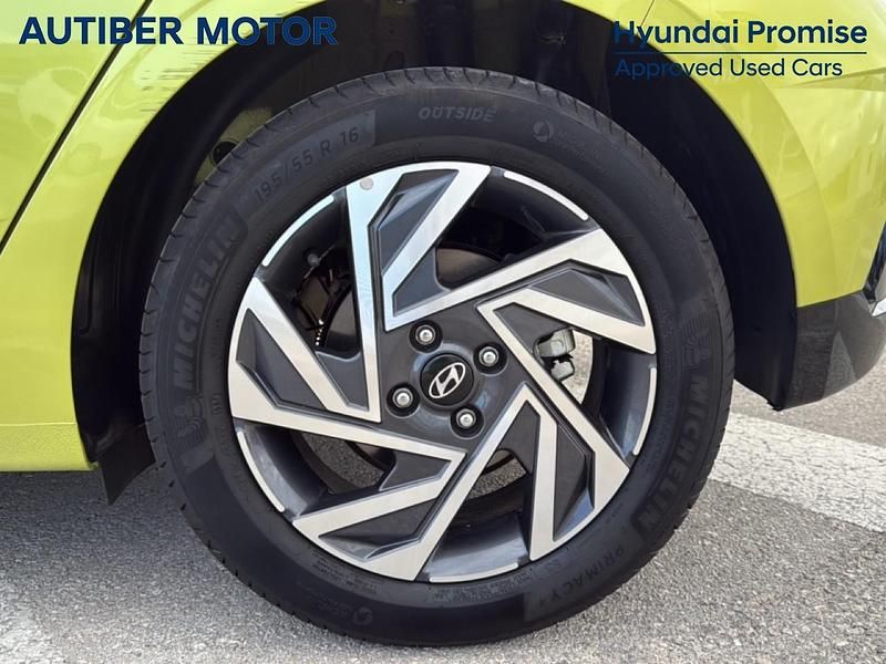 Usado Hyundai i20 99 CV (72 kW) 2024 Utilitario